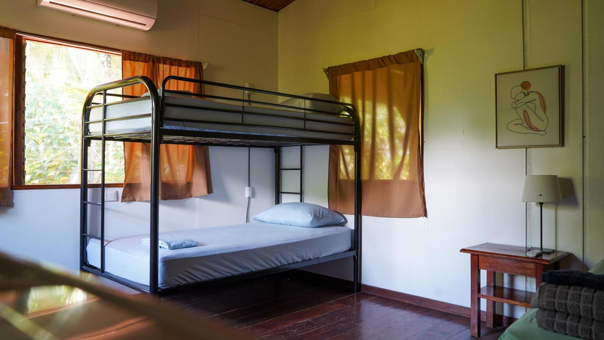 El Clan Hostel Puerto Viejo de Talamanca ภายนอก รูปภาพ